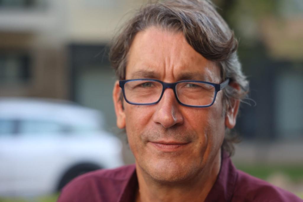 Speaker profile picture